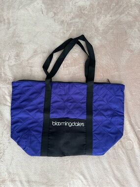 New Bloomingdale's Quilted Purple and Black Tote
